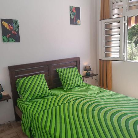 Kami Lodge F3 Jacuzzi Riviere-Salee المظهر الخارجي الصورة
