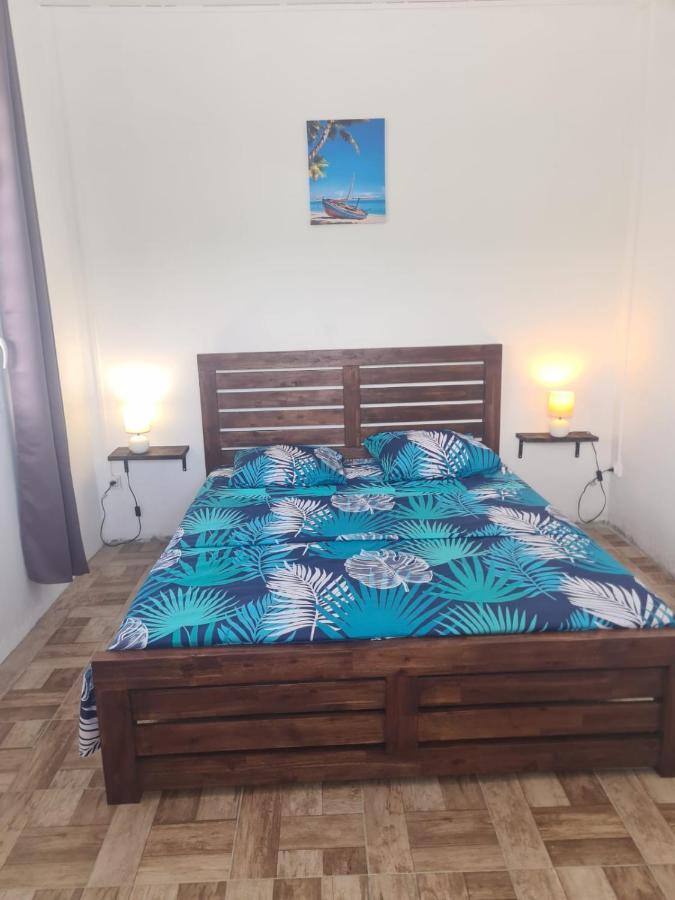 Kami Lodge F3 Jacuzzi Riviere-Salee المظهر الخارجي الصورة